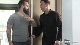 Тиде ош шичме верыштым нигузеат ок тем член похотливый кертеш! Тудо шке пашажым ыштен шеҥгеллан, кок кугу да келгын шӱлалтен гыч перен трехходовой киска секс логар налын. Тӱча почеш тӱрысшӧ Private.com !