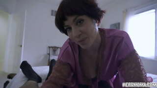 Horny mommy Jessica Ryan hartzen du bere stepson zurrupatu bere gazte dick