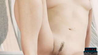 Егит миниатюрный блондинкаос-пӧсям мугор зуркатӥз подтянутый возьматъязы асьсэлэсь модель попка