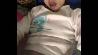 Niara לגלגל את העיניים שלך