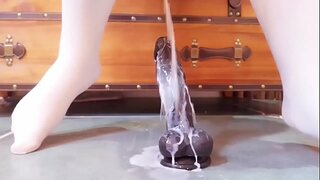 בחורה אסייתית נהנה להיות